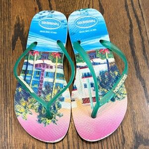 Havaianas Tropical Paradise Flip Flops size 6